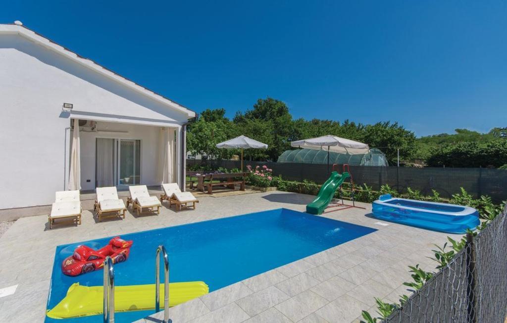 Vila Kristina Βίλα Nedeščina Εξωτερικό φωτογραφία