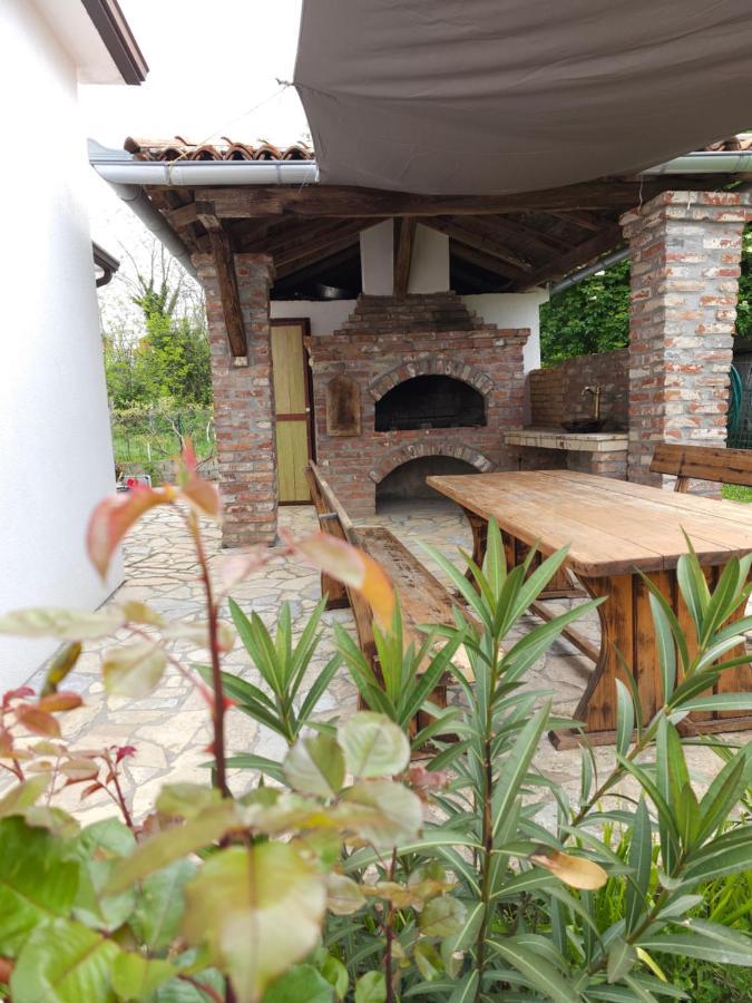 Vila Kristina Βίλα Nedeščina Εξωτερικό φωτογραφία